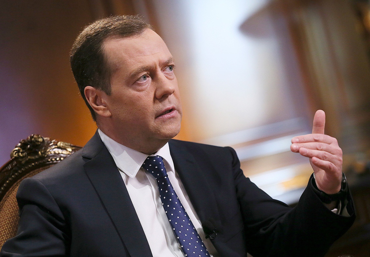 Медведев ожидает доклады о причинах неэффективного расходования средств по нацпроектам